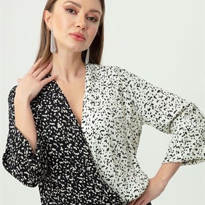 Стильные блузы в наличии Турция Размеры 42 44 46 48