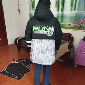 К Зимнему сезону готовы Получили зимние куртки для