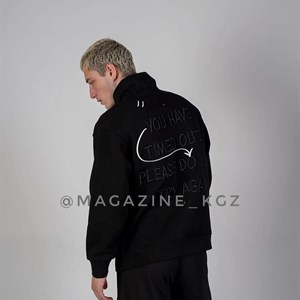 Здравствуйте Вы можете заказать у нас уличную одежду