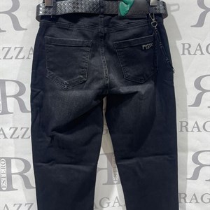   Мы гарантируем высокое качество наших джинсов Идеальный