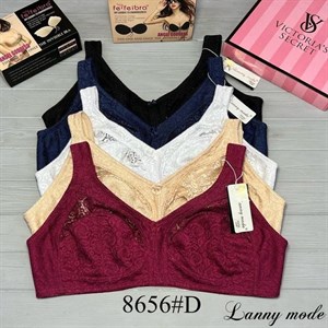 Кыргызстан Бишкек Рынок Кербен Дордой Нижнее белье