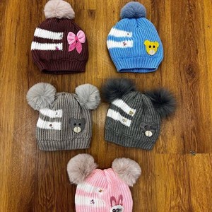 Шапка вязаная Производство Узбекистан Внутри с мехом