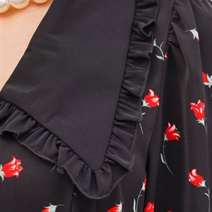 Купите стильное платье на пуговицах с акцентным воротником