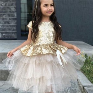 Новое поступление нарядных платье Красивейшие модели