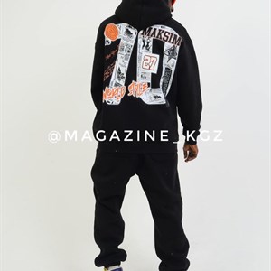 Здравствуйте Вы можете заказать у нас уличную одежду