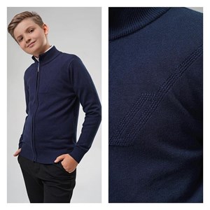 Школьные кофты для мальчиков 2022 года вы подберете