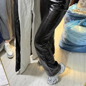 Женская одежда под кожу крокодила — 2 цвета, размеры M/L