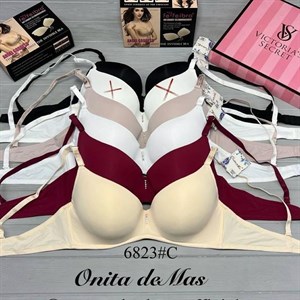 Кыргызстан Бишкек Рынок Кербен Дордой Нижнее белье