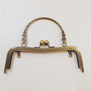 В НАЛИЧИИ ТОЛЬКО В Seoul Plaza В ограниченном количестве