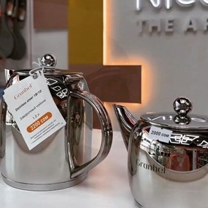 В наличии небольшой очень прочный и удобный Заварочный