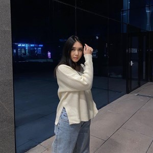 свитер размер стандарт цена 1800 сом джинсы размер