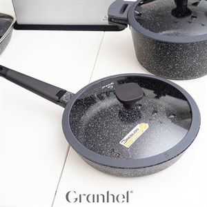 В наличии стильная универсальная сковорода Granhel
