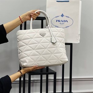 ЛИСТАЕМ ДЕВОЧКИ