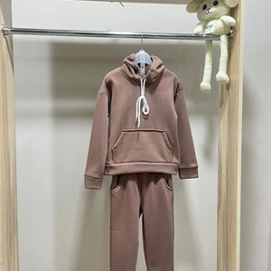 в наличии двойки  Размеры 30 32 34 36 Ткань турецкий