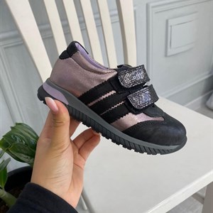 Натуральная кожа с ортопедической стелькой Цена 5000