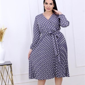 Новинка Важным преимуществом платья в горох пожалуй