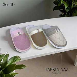  Более 20ти лет занимаемся продажами домашних тапочек