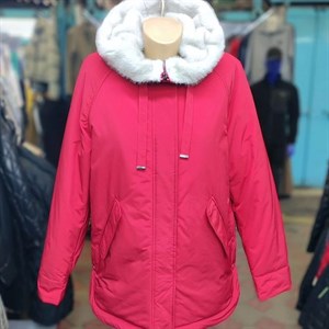 Зимняя курточка с ЭКО мехом       Размеры с 44 по