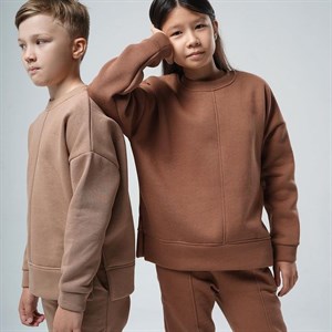  BASIC   Яркая осенне зимняя коллекция для подростков