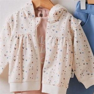 В наличии костюмы тройки BEBETTO 6 9 12 18 24 36 мес