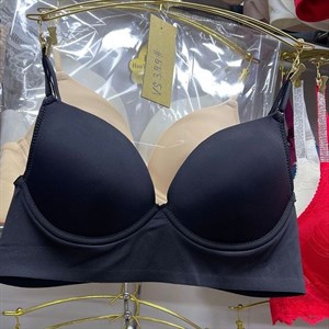 Кыргызстан Бишкек Рынок Кербен Дордой Нижнее белье