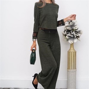   Двойка Костюм  Размерный ряд 42 48  Контакты 996