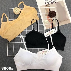 Кыргызстан Бишкек Рынок Кербен Дордой Нижнее белье