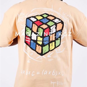 Здравствуйте Вы можете заказать у нас уличную одежду