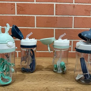 Поилки общем 500мл с трубочкой код22