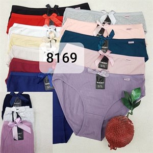 Кыргызстан Бишкек Рынок Кербен Дордой Нижнее белье