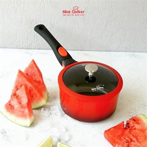 Красочный небольшой ковш от Helios Series oсобенно