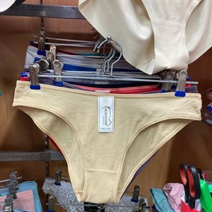 Кыргызстан Бишкек Рынок Кербен Дордой Нижнее белье