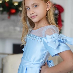 Абсолютно новая модель Нежные цвета Сдержанный стиль