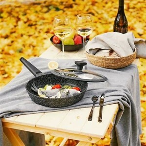 В наличии стильная универсальная сковорода Granhel