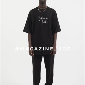 Здравствуйте Вы можете заказать у нас уличную одежду