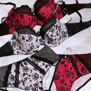 Прямые поставки Lanny WeiyeSi Люся Anttifu UmaiEstilo