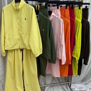 KAPSULA_BRAND: офлайн-бренд на рынке Дордой — стильная одежда и товары для образа
