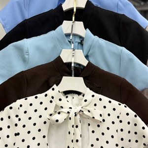 Летнее платье мини с завязкой «галстук» — в актуальных цветах, Zara style