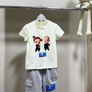 в наличии летние двойки БОСС МОЛОКОСОС  Размеры 26