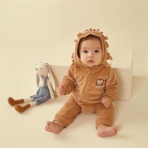 Мягкий велюровый слип комбинезон с интересным капюшоном