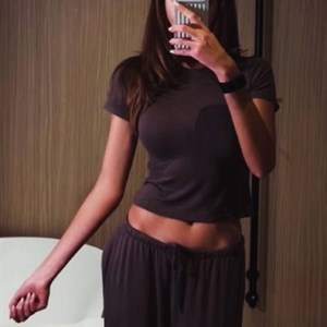 Женские платья в актуальных трендах — последние партии